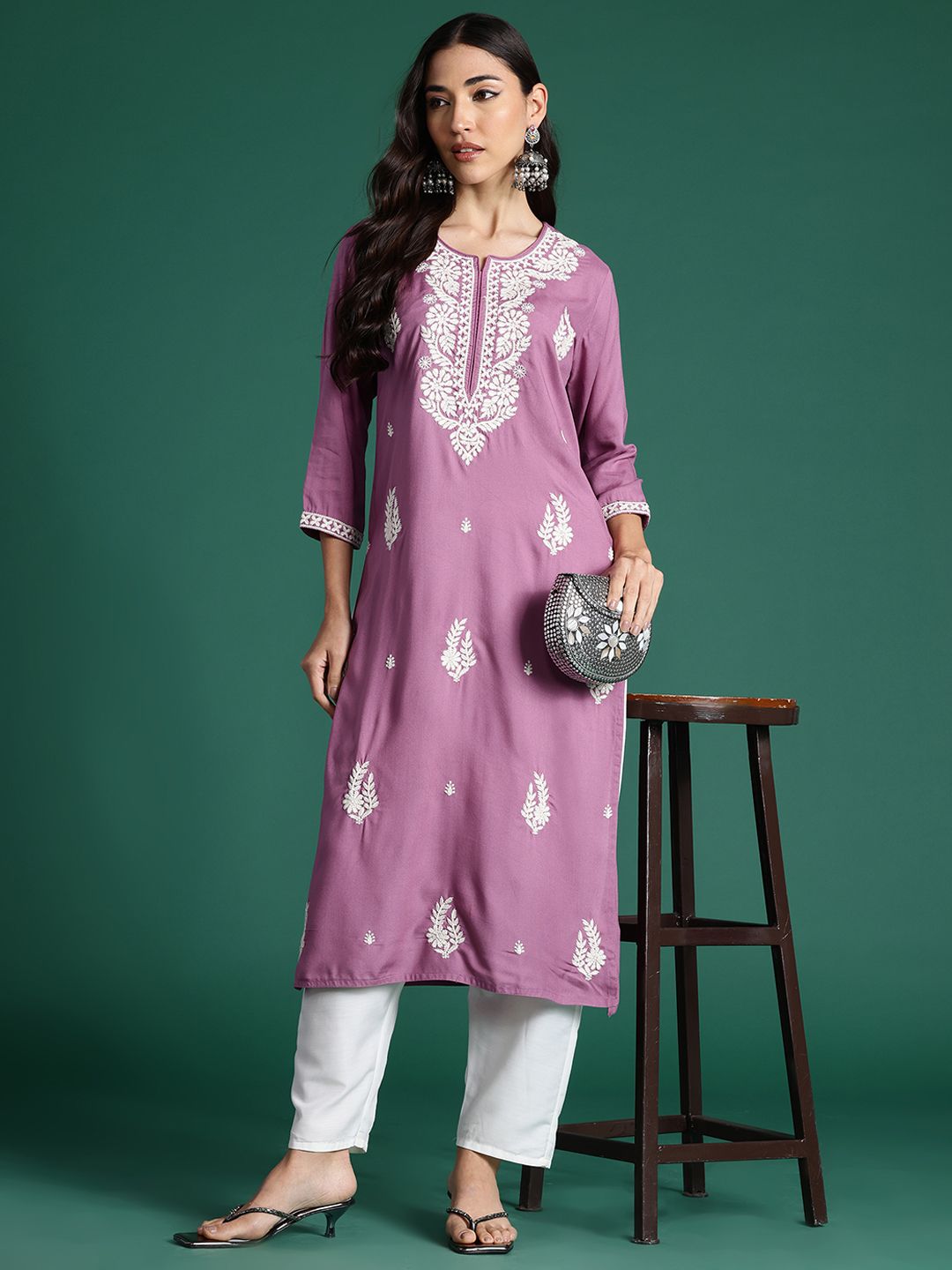 Dhiyona IE Ethnic Motifs Embroidered Thread Work Kurta
