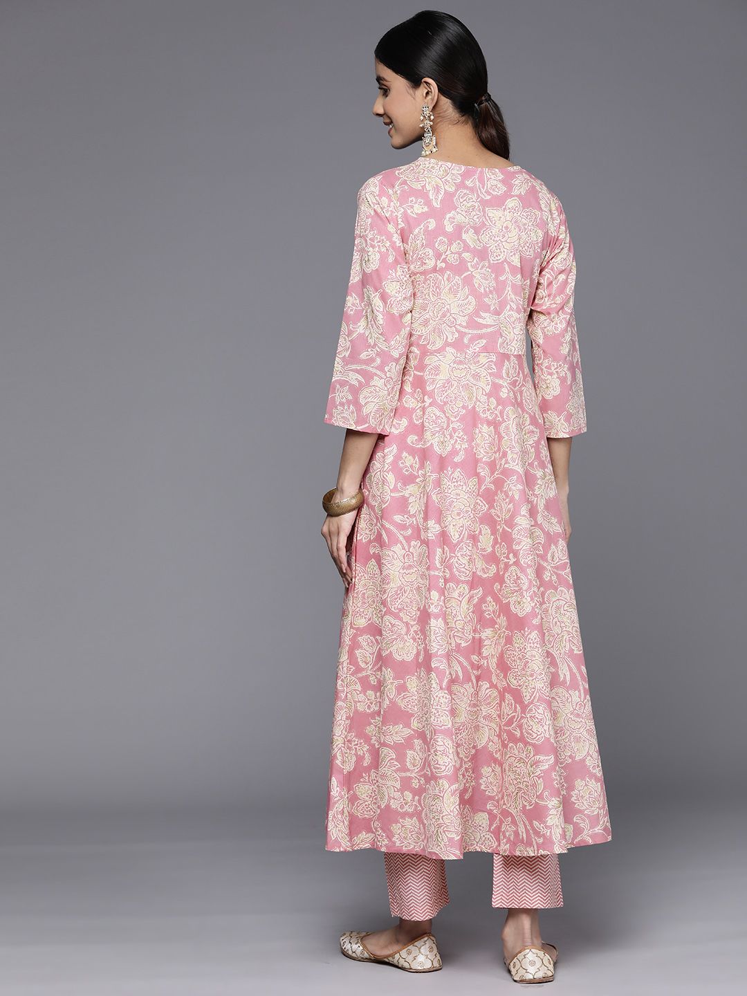 Dhiyona VA Women'sFloral Printed Angrakha Gotta Patti Pure Cotton Kurta With Trousers