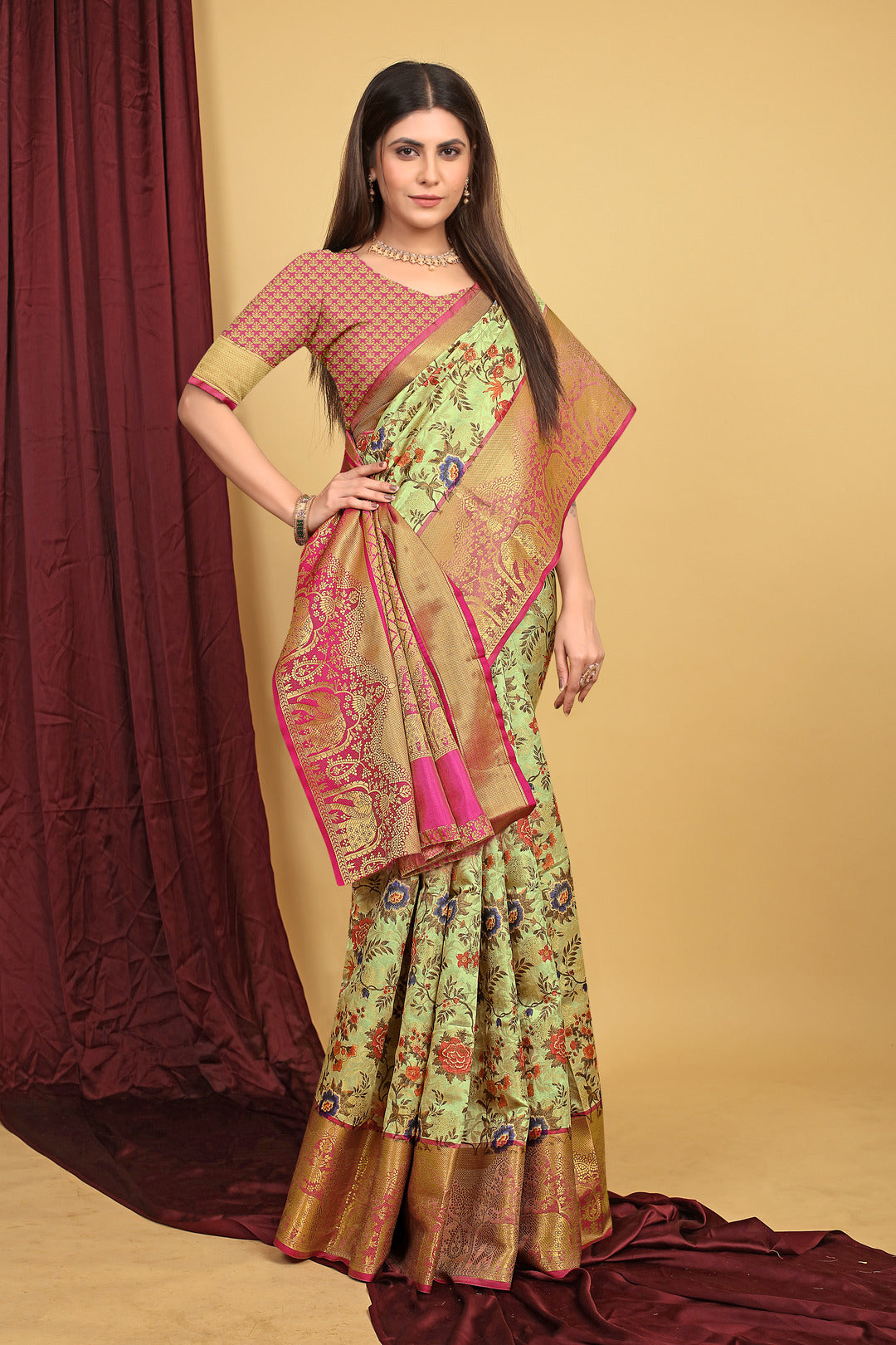 Dhiyona GR Women's Pista Green Kalamkari Silk Saree