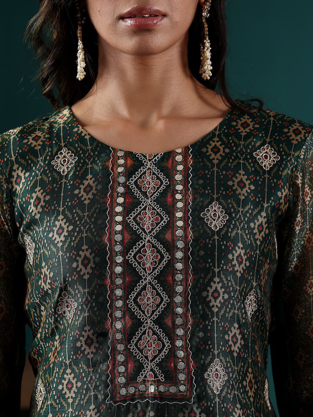 Dhiyona VA Women's Ethnic Motifs Embroidered Regular Chanderi Silk Kurta with Trousers & With Dupatta