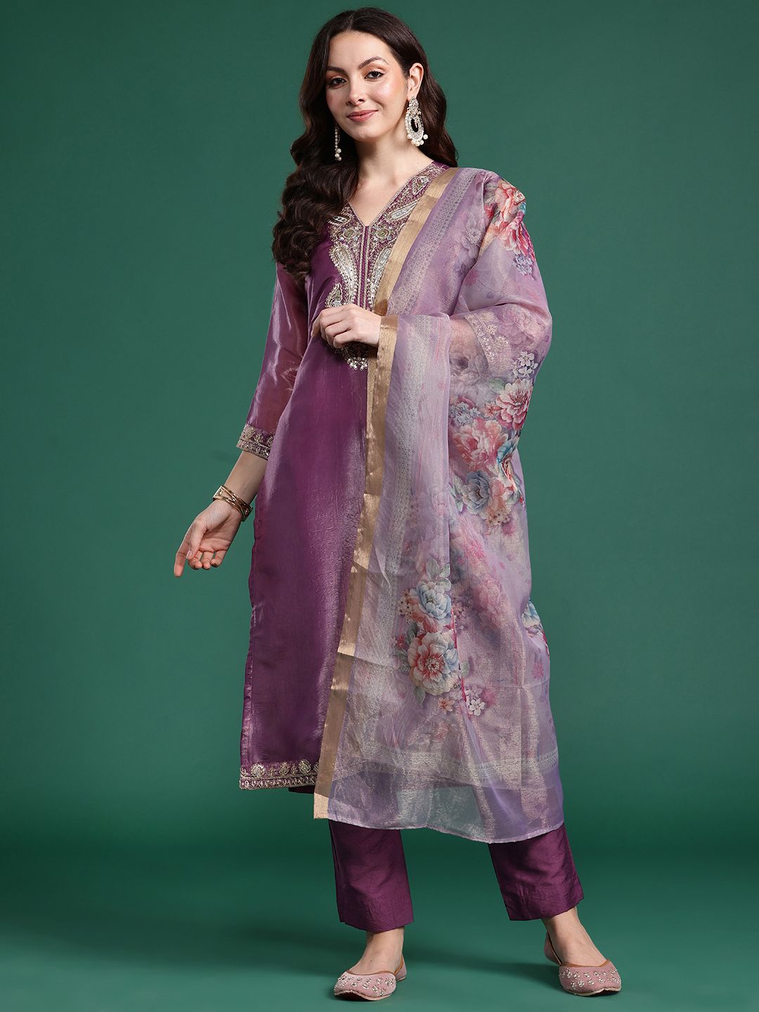 Dhiyona IE Floral Embroidered Kurta with Trousers & Dupatta