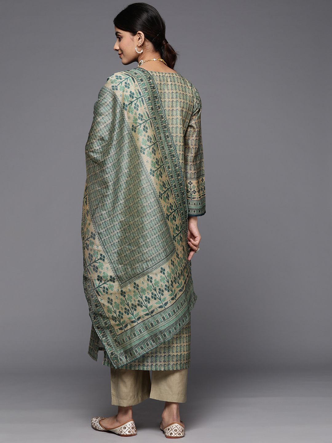 Dhiyona VA Women'sEthnic Motifs Printed Chanderi Silk Kurta With Trousers & With Dupatta