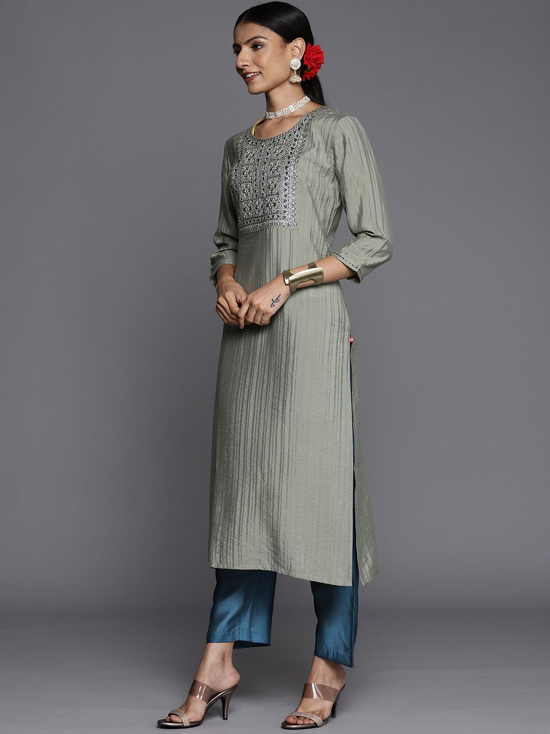 Dhiyona VA Women's Green Floral Yoke Design Kurta with Trousers & With Dupatta
