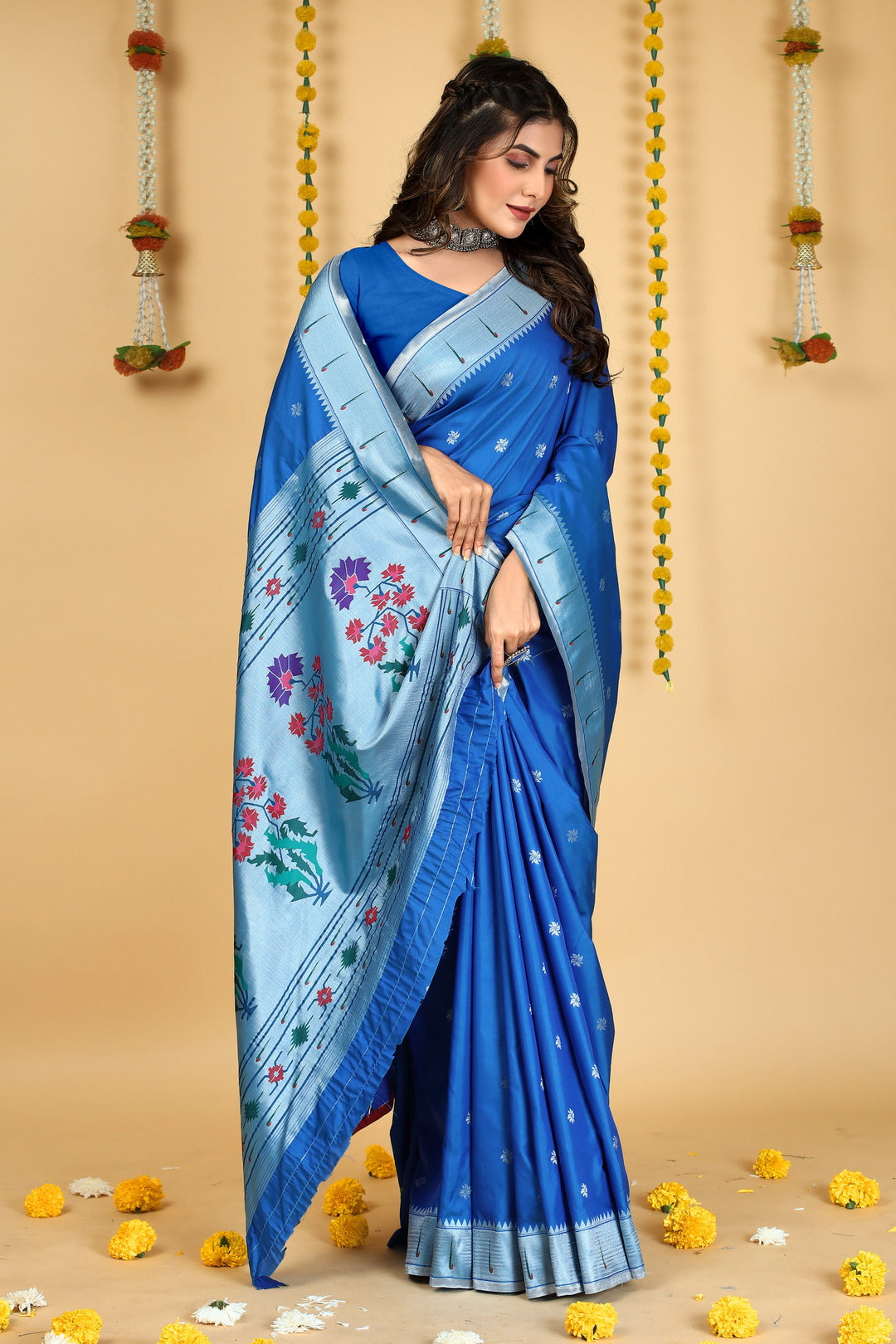 Dhiyona GR Women's Mastani 2 Navy Blue Zari Paithani Silk Saree