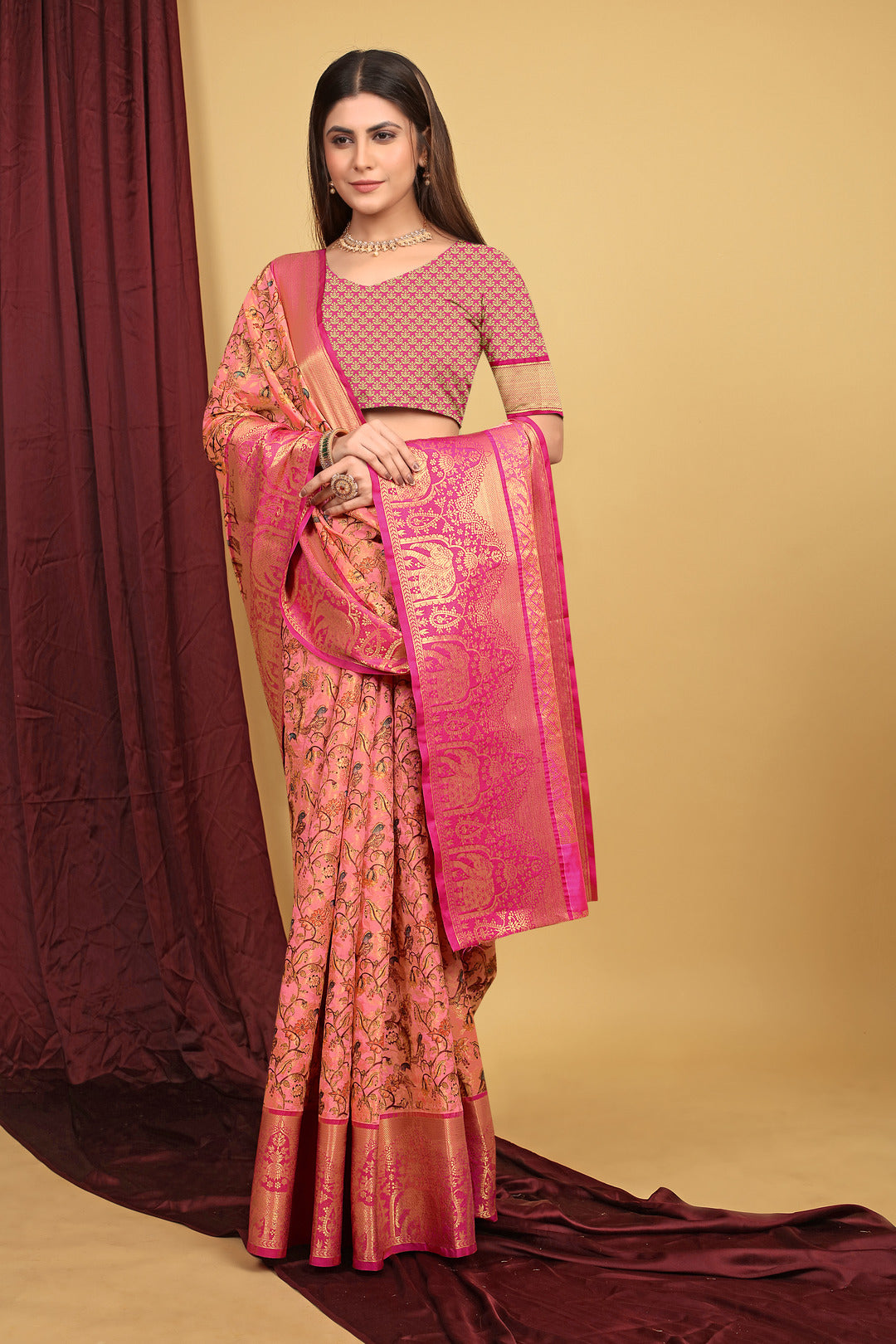 Dhiyona GR Women's Pink Kalamkari Silk Saree