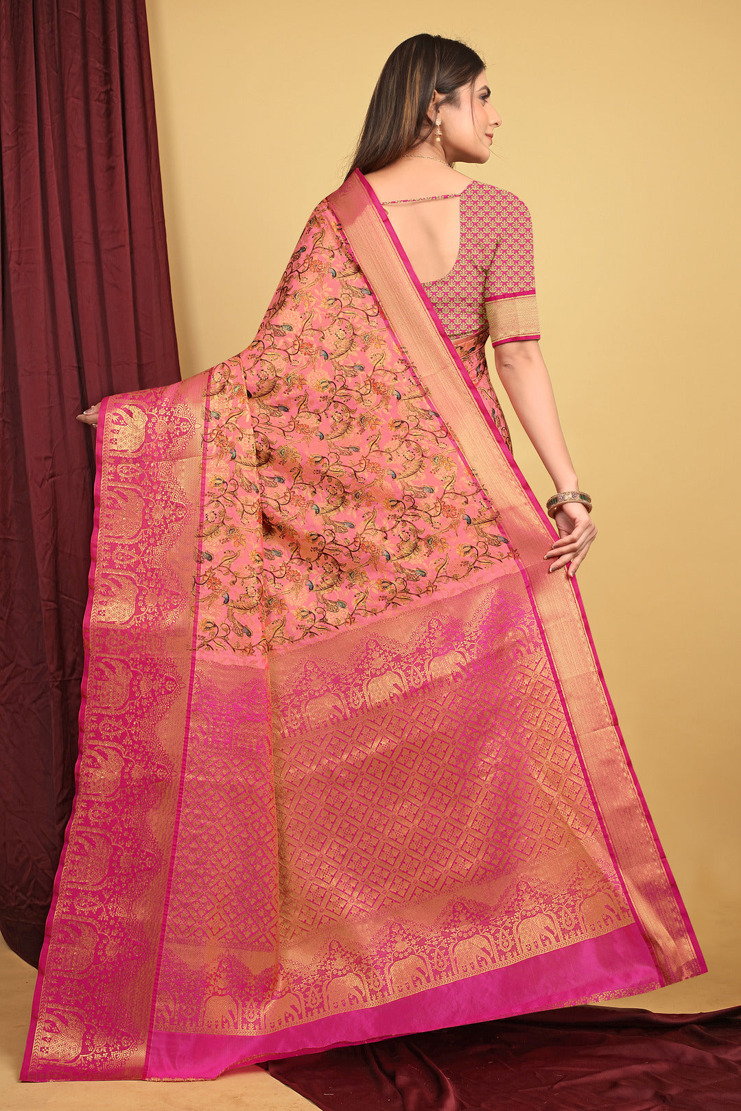 Dhiyona GR Women's Pink Kalamkari Silk Saree