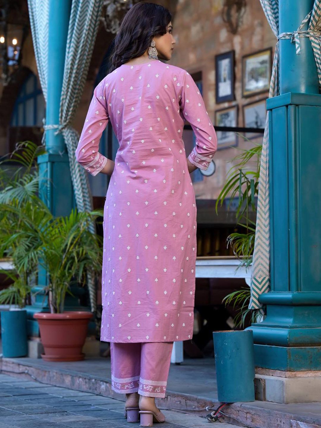 Dhiyona VA Women'sFloral Printed Regular Miirror Work Pure Cotton Kurta With Trouser & Dupatta