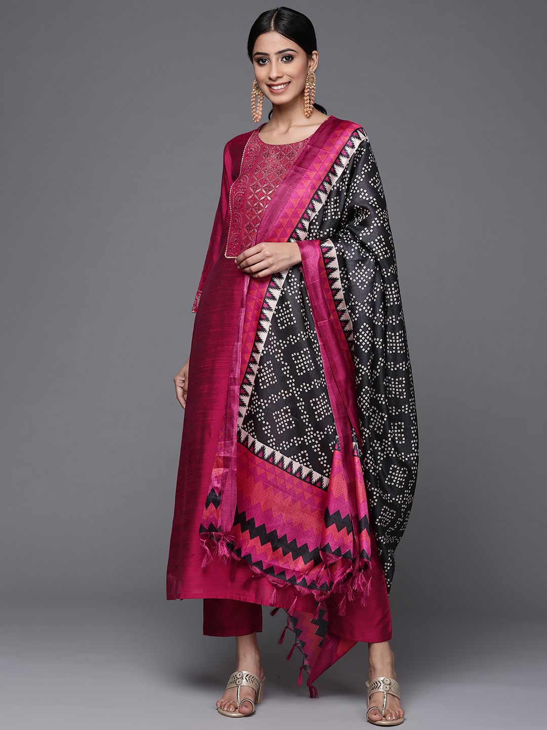 Dhiyona VA Women'sBrocade Yoke with Gota Detail Kurta with Trouser with Bandhani Printed Dupatta