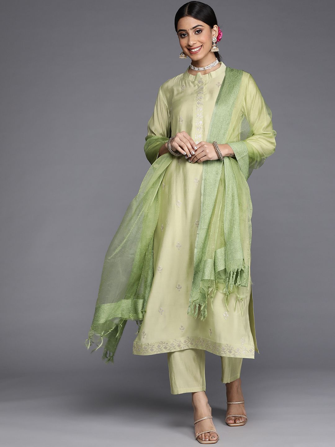Dhiyona VA Women's Green Embroidered Empire Kurta with Trousers & With Dupatta