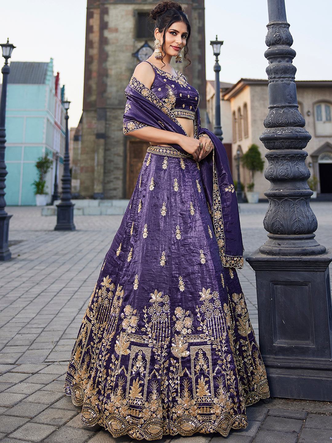 Women's Purple Tissue Handwork cutdana embroidery Lehenga choli & Dupatta