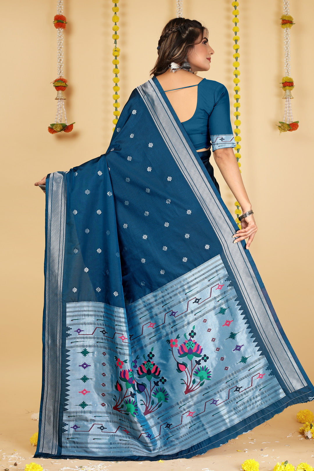 Dhiyona GR Women's Mastani Teal Zari Paithani Silk Saree