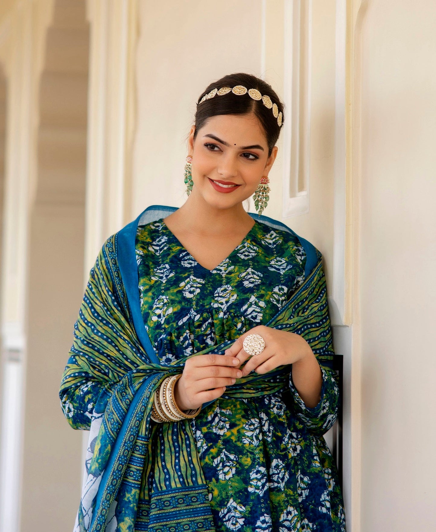 Women Dark Green Printed Viscose Rayon Kurta, Pant And Dupatta Set