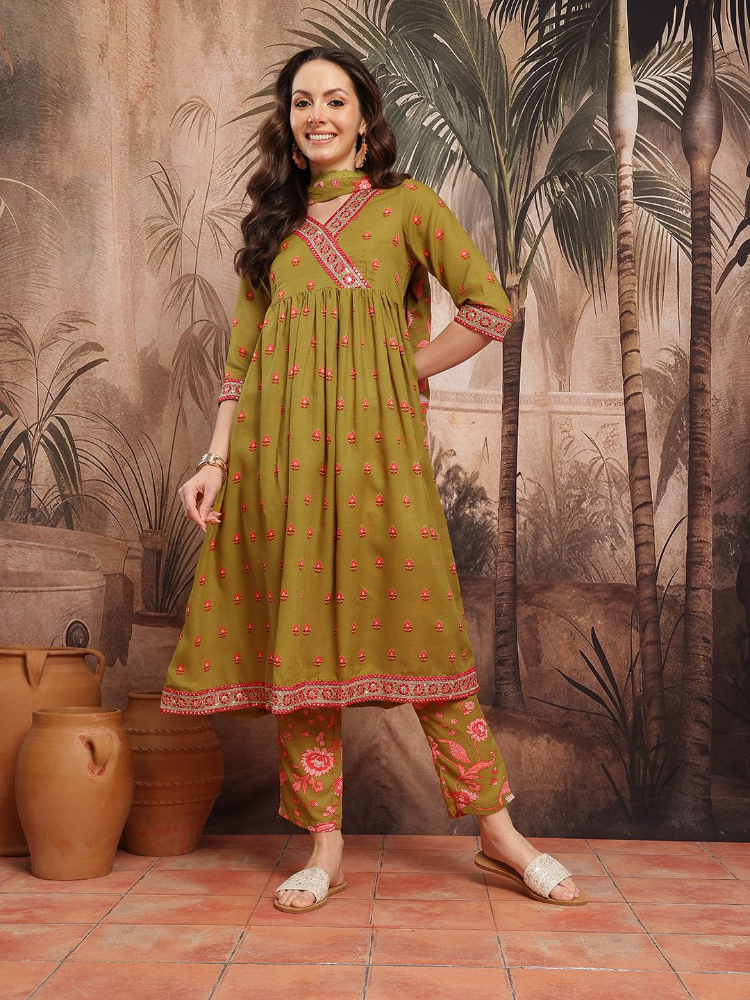 Dhiyona SN Women's Floral Print Thread Work Detail Empire Style A-Line Kurta with Trousers & Dupatta