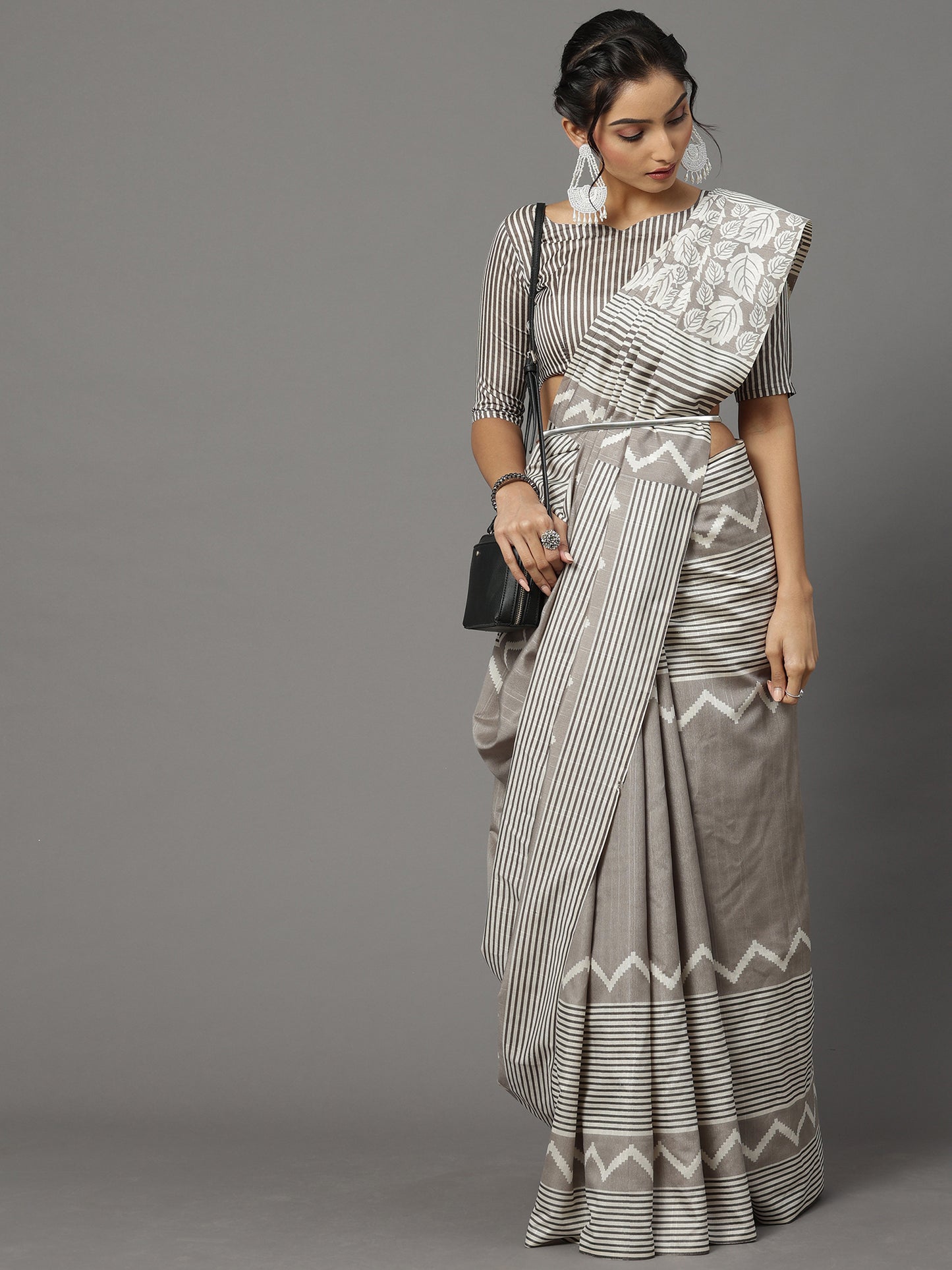 Women's Bhagalpuri Silk Grey Printed Designer Saree With Blouse Piece