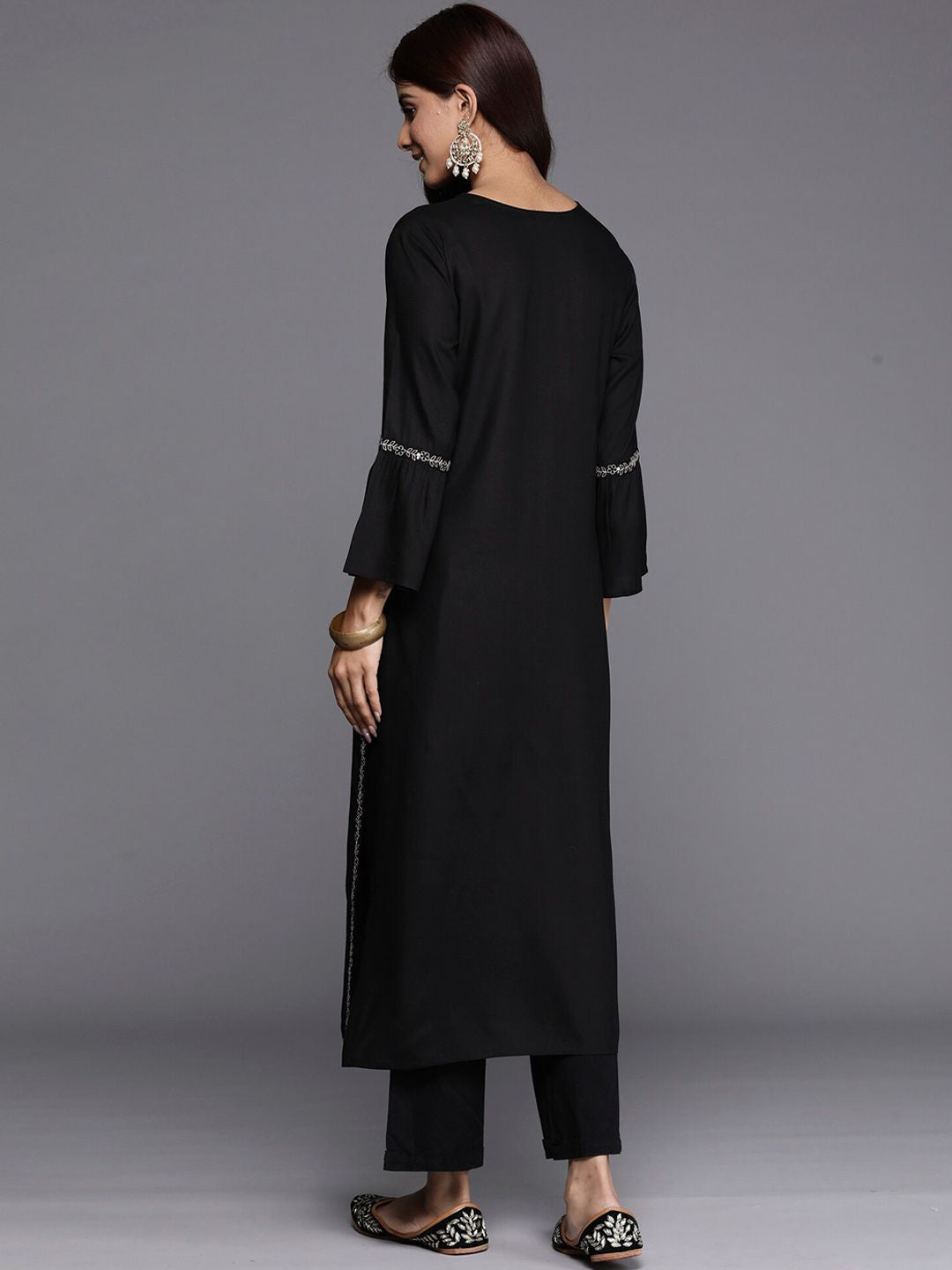 Dhiyona IE Round Neck Yoke Design Flared Sleeves Rayon Straight Kurta
