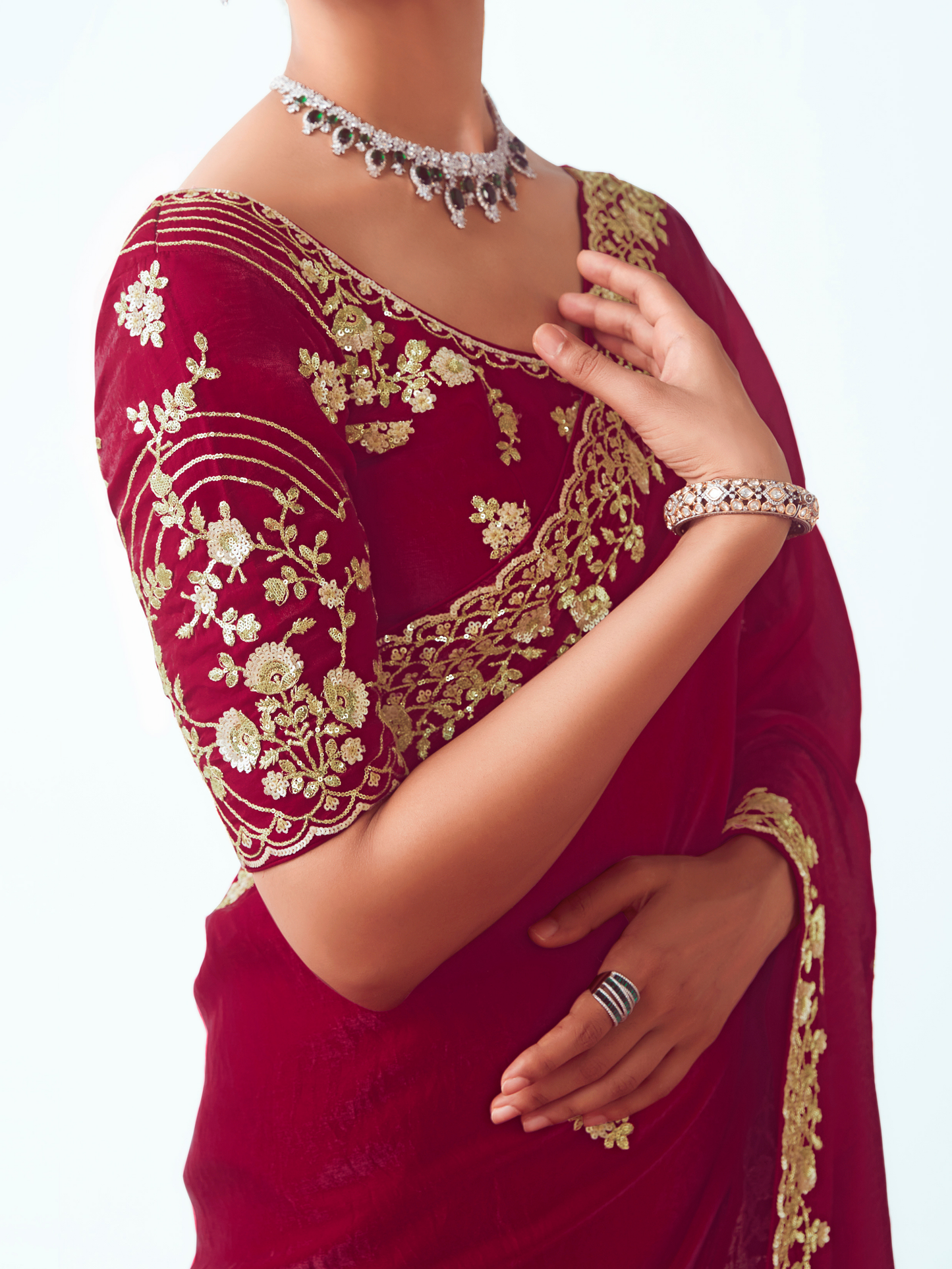 Dhiyona KM Women Red Organza Silk Saree