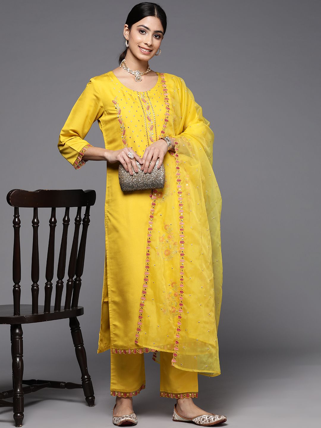 Dhiyona VA Women'sEthnic Motifs Embroidered Mirror Work Kurta With Trousers & With Dupatta