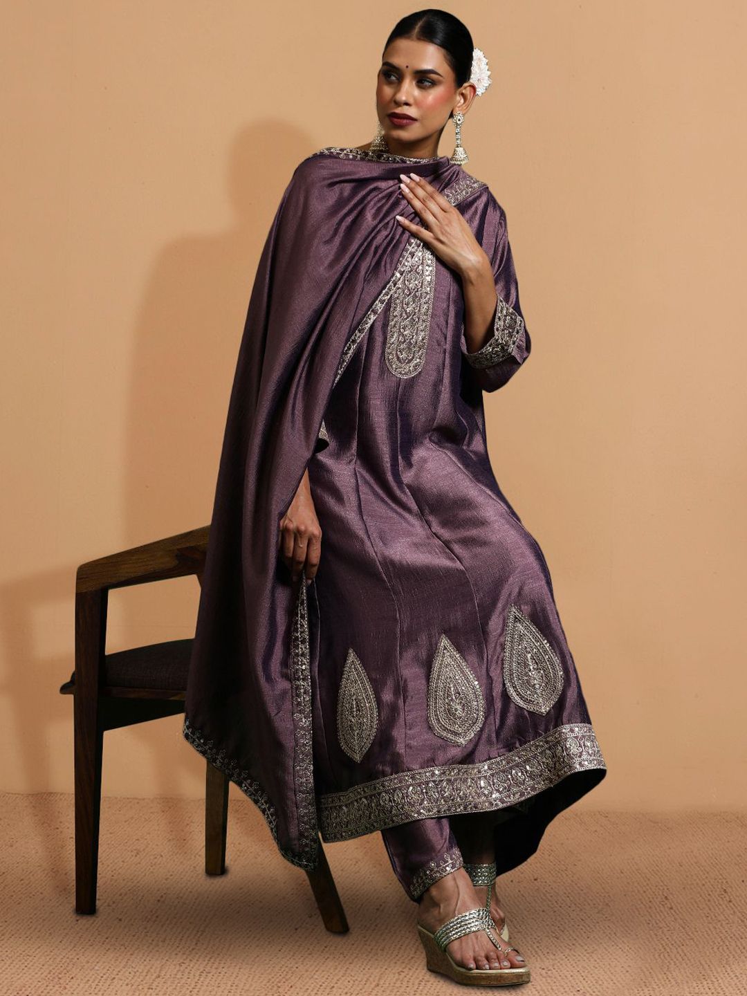 Dhiyona PD Women Women Zari Embroidered Anarkali Kurta With Trouser & Dupatta