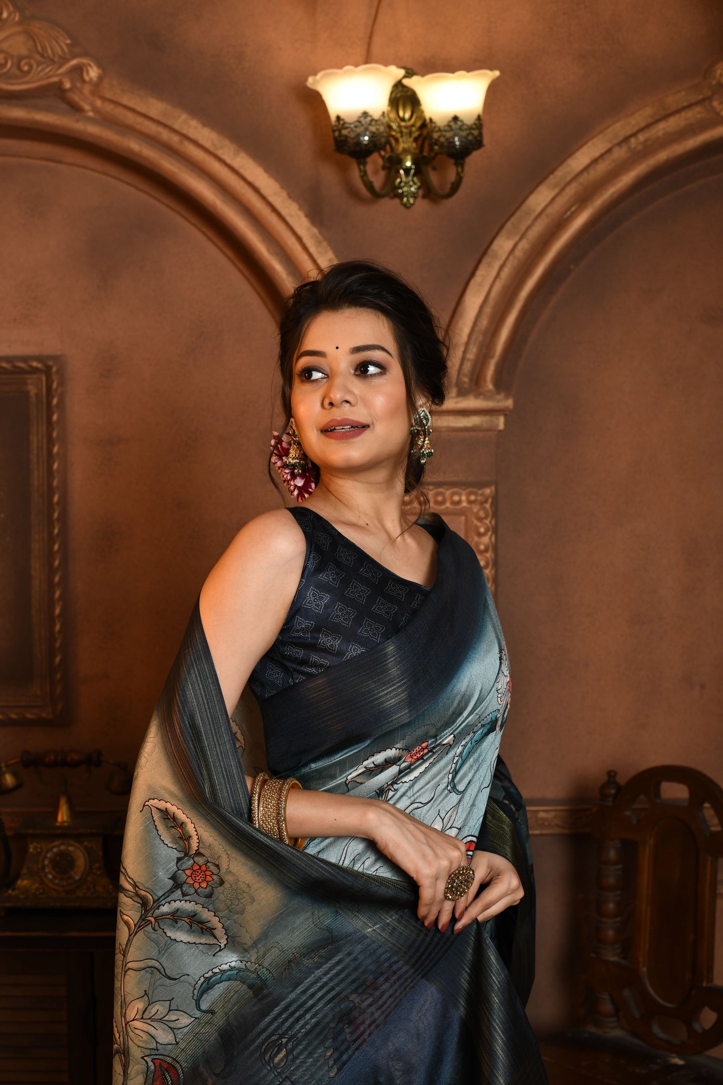 Dhiyona GR Women's Grey & Navy Soft Ghicha Tussar Silk Saree with Beautiful Kalamkari Printed Work