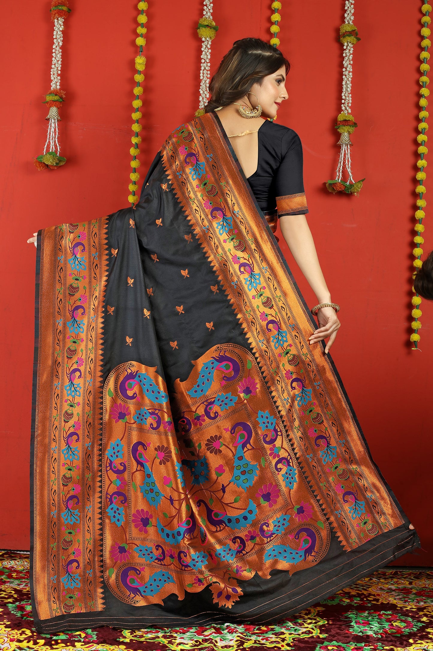 Dhiyona GR Women's Fancy Mor Black Zari Paithani Silk Saree