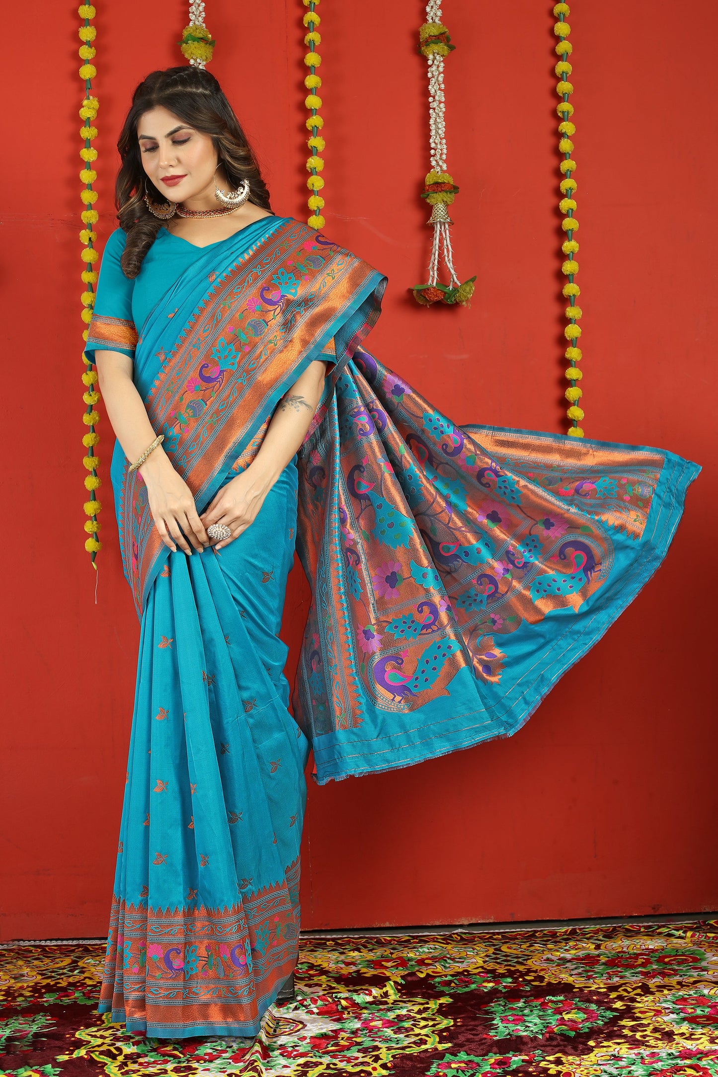Dhiyona GR Women's Fancy Mor Cyan Blue Zari Paithani Silk Saree