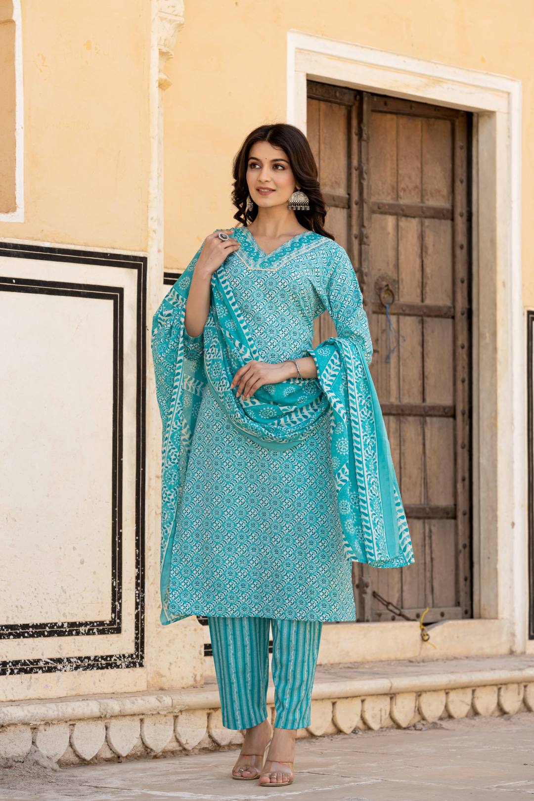 Dhiyona VR Women's Blue V Neck Thread Embroidered Kurta Paired With Printed Bottom And Dupatta