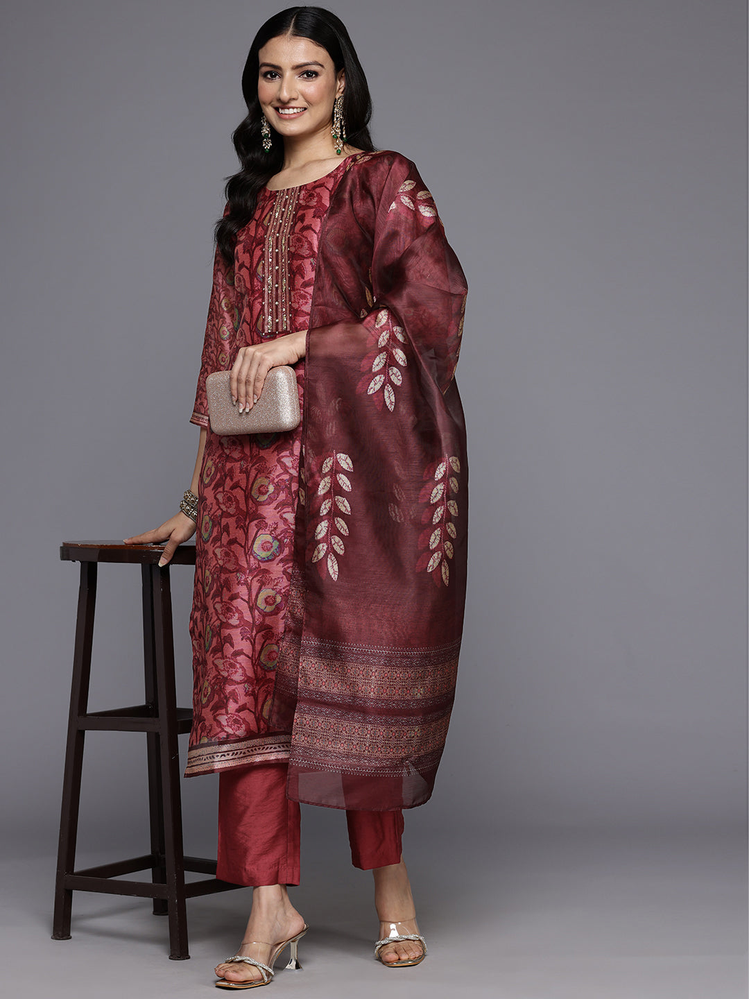 Dhiyona VR Women's Maroon Floral Printed Kurta, Round Neck Straight Kurta Paired With Tonal Bottom And Printed Dupatta