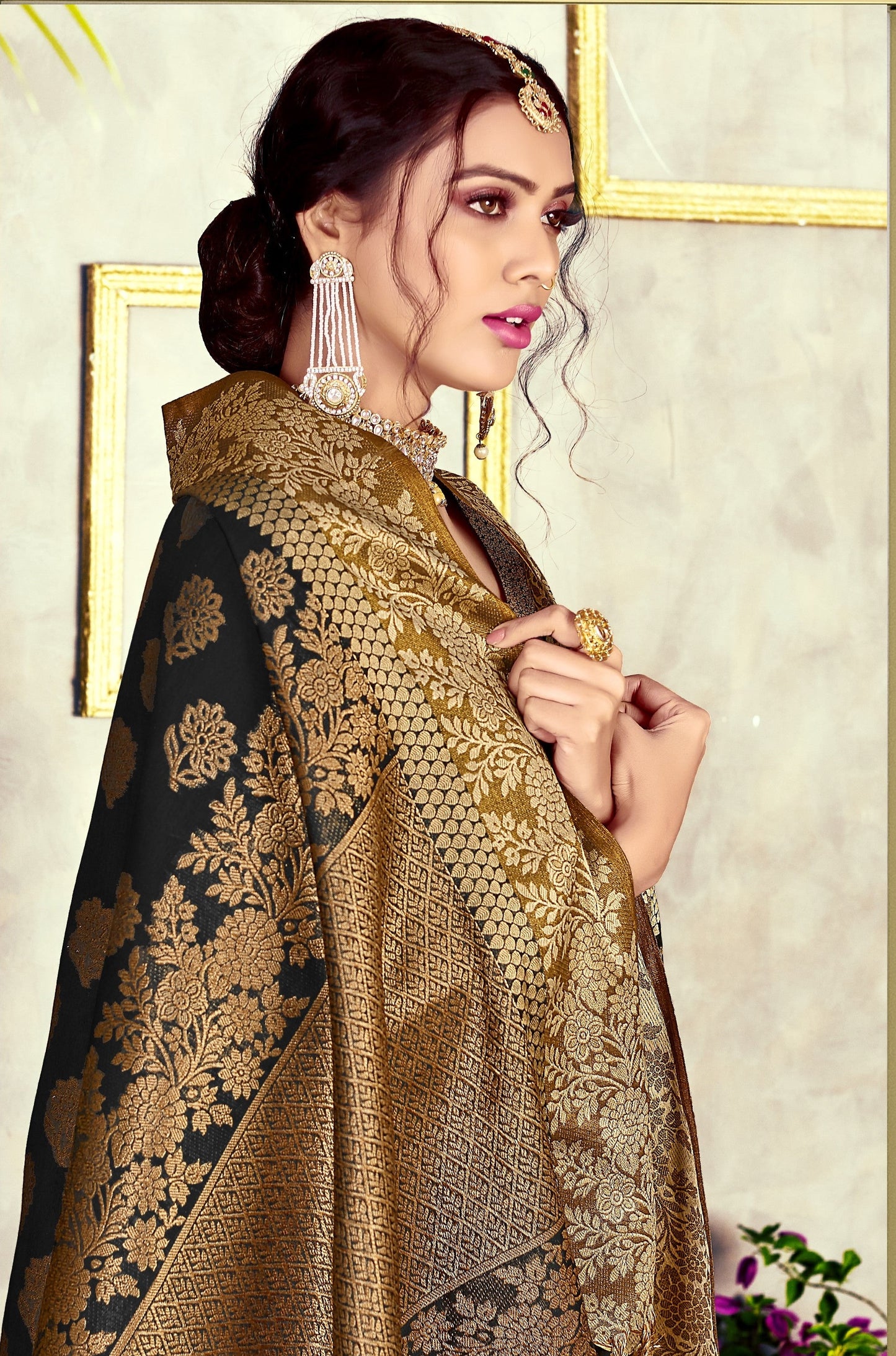 Dhiyona GR Women's Black Diamond Crow Black Zari Woven Design Cotton Blend Saree
