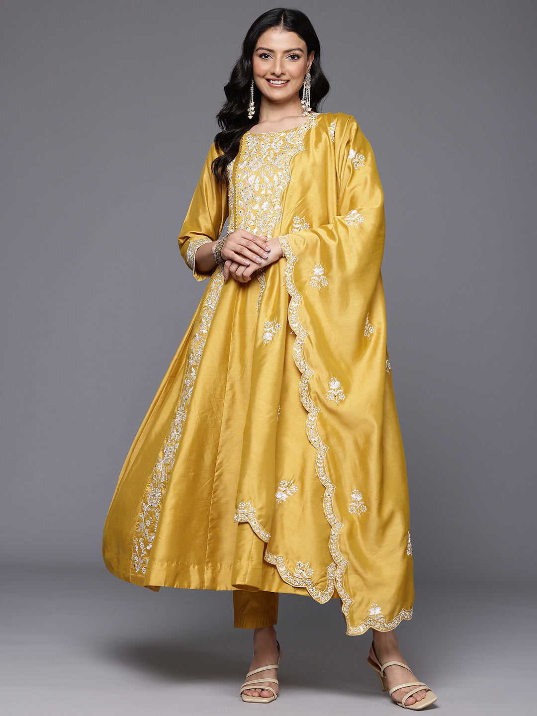 Dhiyona VR Women's Yellow Floral Thread Embroidered Anarkali Kurta Paired With Bottom And Dupatta