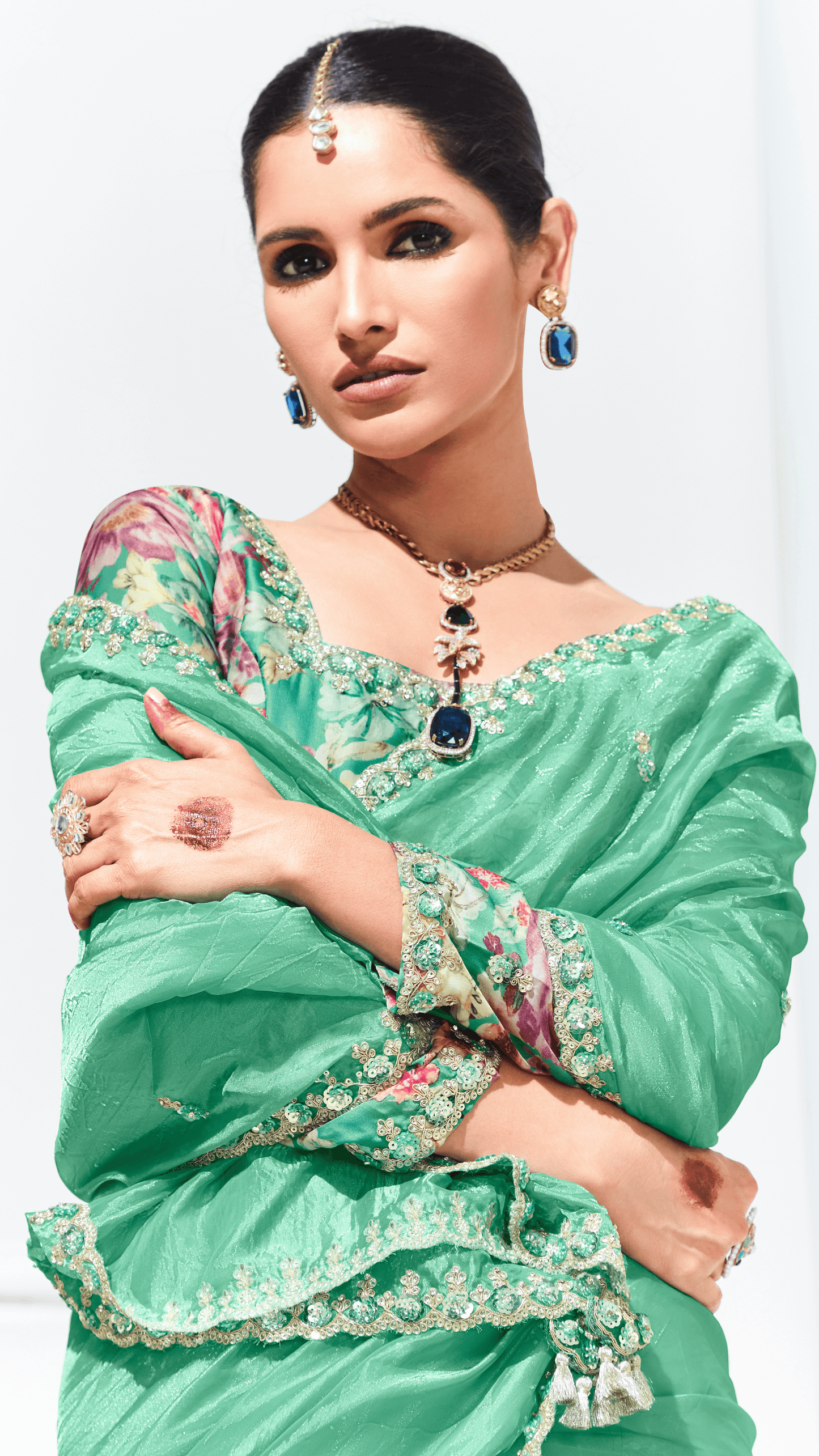 Dhiyona KM Women Green Silk Saree With Floral Blouse “ A Perfect Blend Of Grace & Elegancegreen Silk Saree