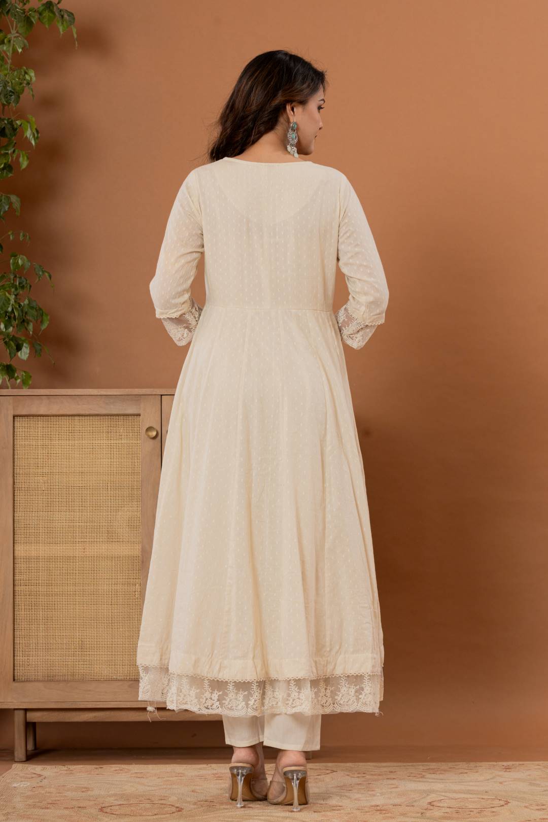 Dhiyona VR Women's Off-White Mirror And Thread Work, Scallop Lace Anarkali Kurta Paired Wirh Embroidered Bottom And Dupatta