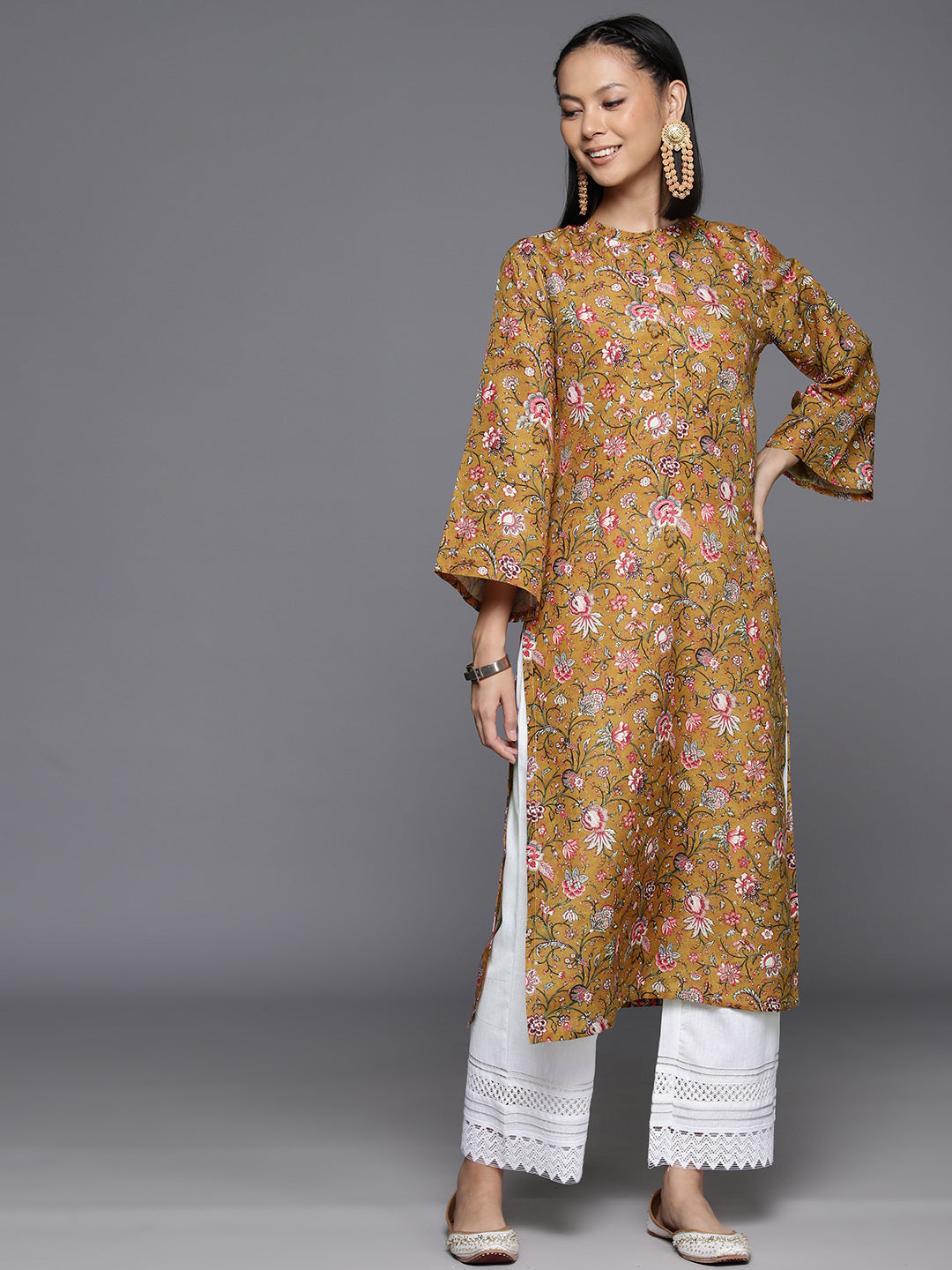 Dhiyona VR Women's Mustard Floral Printed Straight Kurta With Flared Sleeves