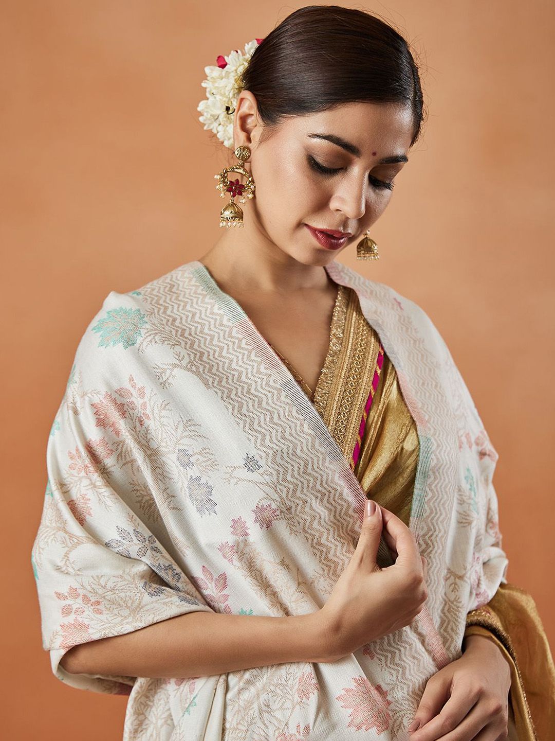 Dhiyona PA Shalimar Kaani Ethnic Motifs Woven Design Shawl