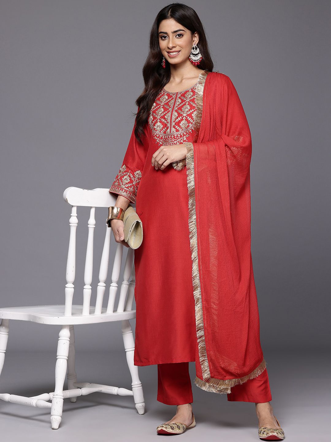 Dhiyona VA Women'sEthnic Motifs Zari Embroidered Sequinned Yoke Kurta & trouser With Dupatta