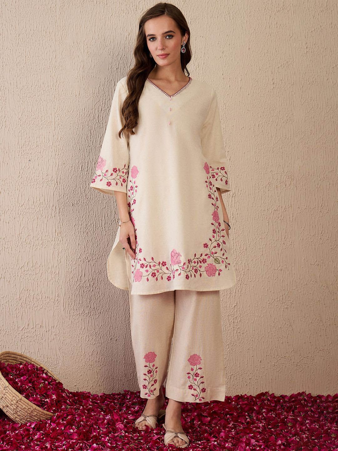 Dhiyona IE Women Floral Embroidered Regular Thread Work Pure Cotton Kurta with Palazzos