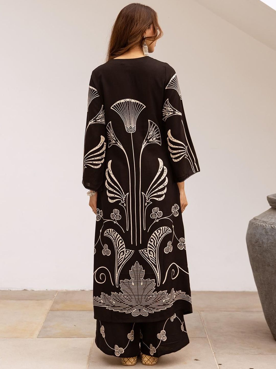 Dhiyona IS Women's Women Floral Printed Kurta with Palazzo