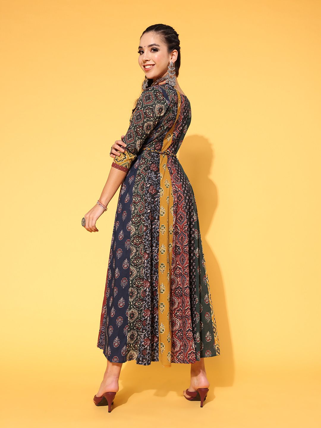Dhiyona AY Women's Red Floral Swirling Volume Dress