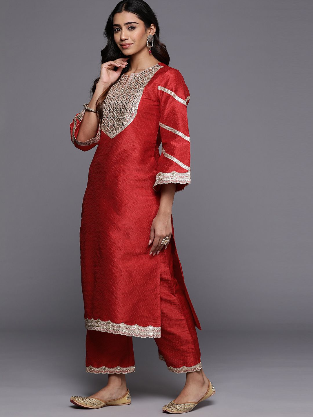 Dhiyona VA Women'sRegular Sequinned Kurta with Trousers & Dupatta