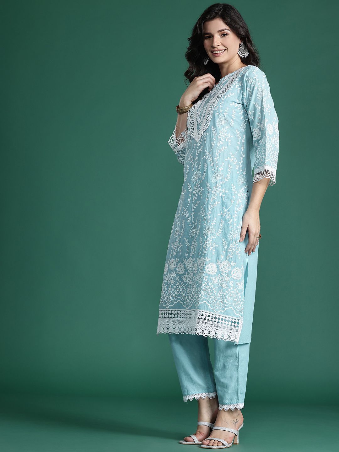 Dhiyona IE Floral Embroidered Thread Work Pure Cotton Kurta with Trousers & With Dupatta