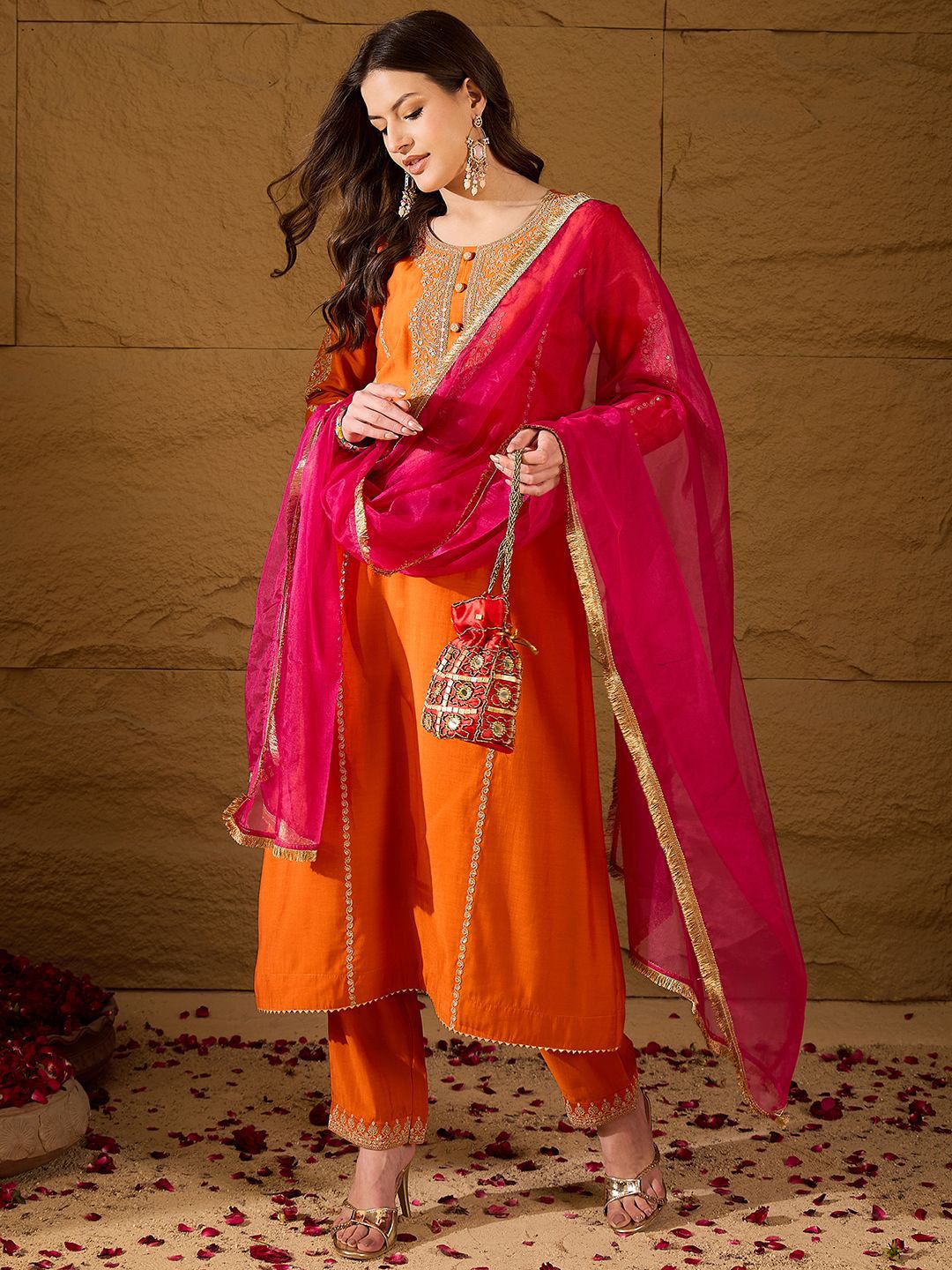 Dhiyona PD Women Embroidered Kurta & Trousers With Dupatta