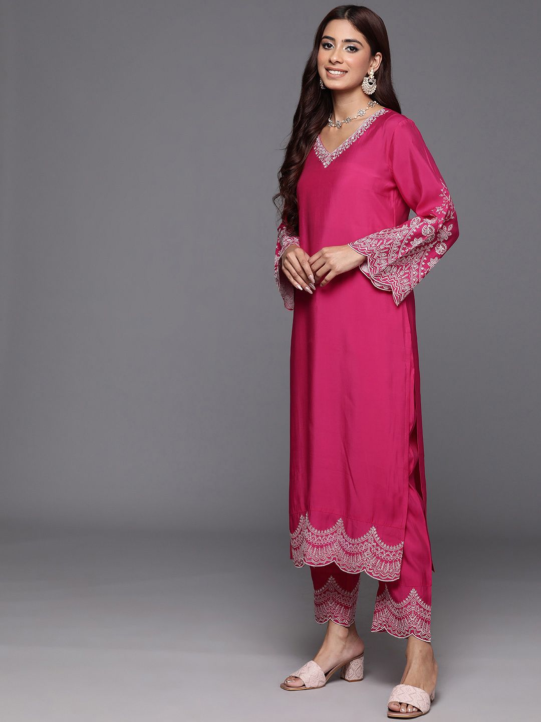 Dhiyona VA Women's Floral Embroidered Thread Work Kurta with Embroidered Trousers & Dupatta