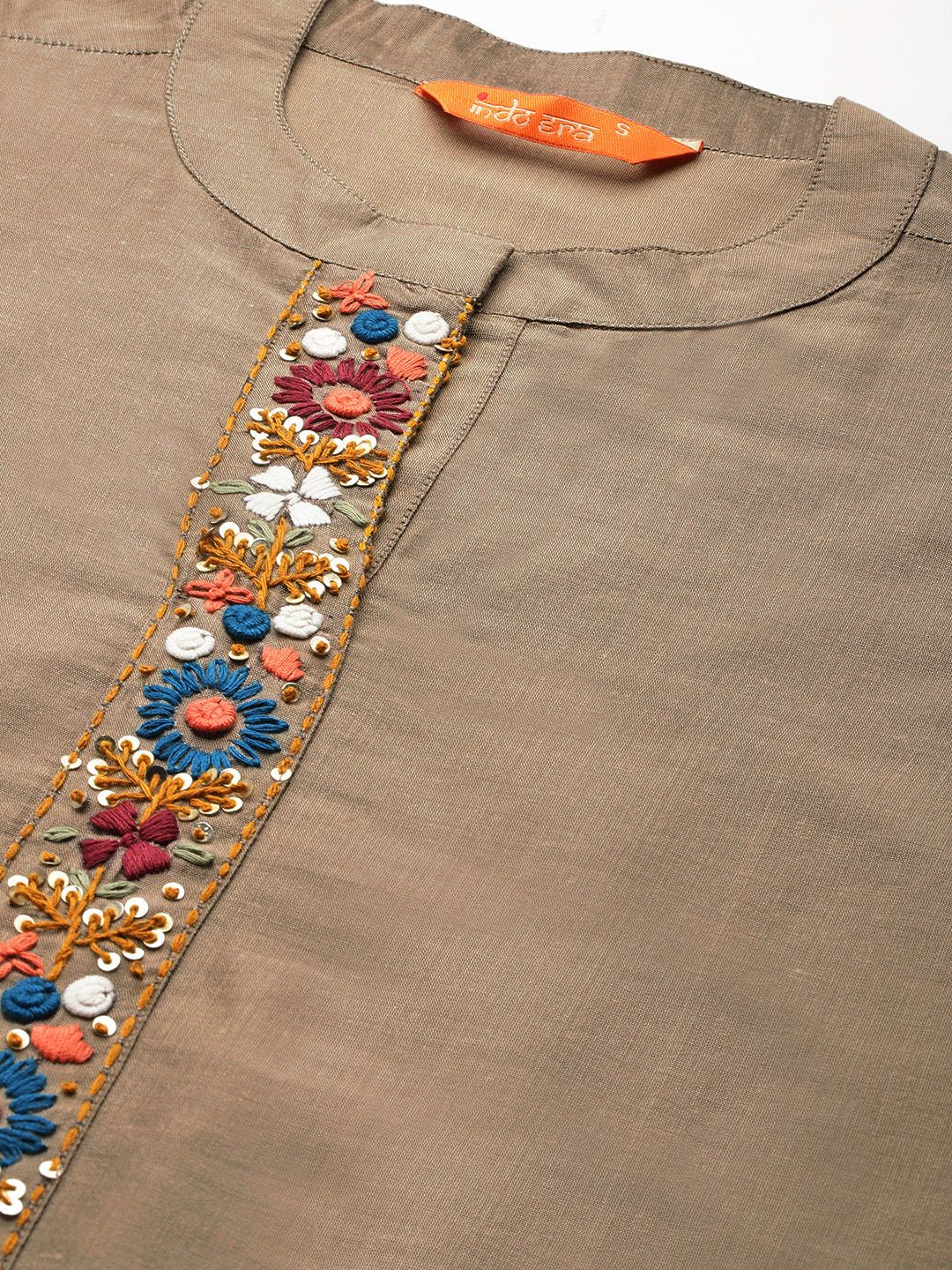 Dhiyona IE Floral Embroidered Thread Work Kurta with Trousers & With Dupatta