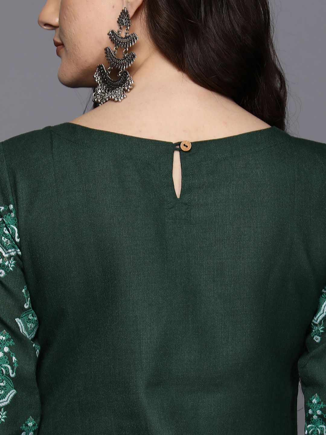 Dhiyona IE Ethnic Motifs Foil Printed Straight Kurta