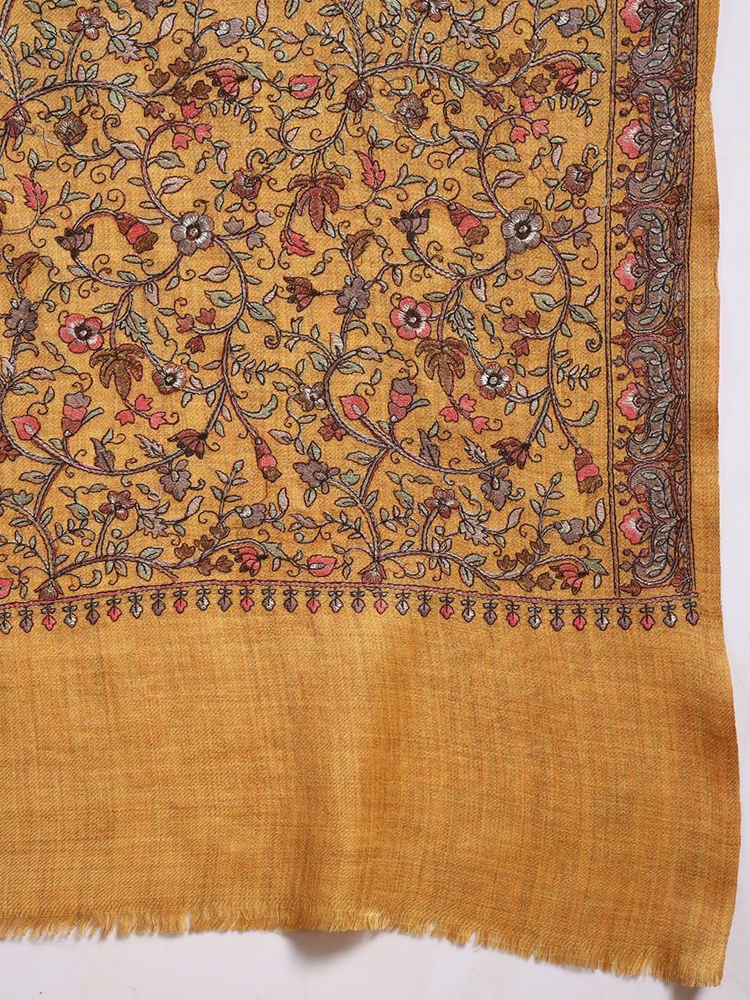 Dhiyona PA Women Floral Embroidered Shawl