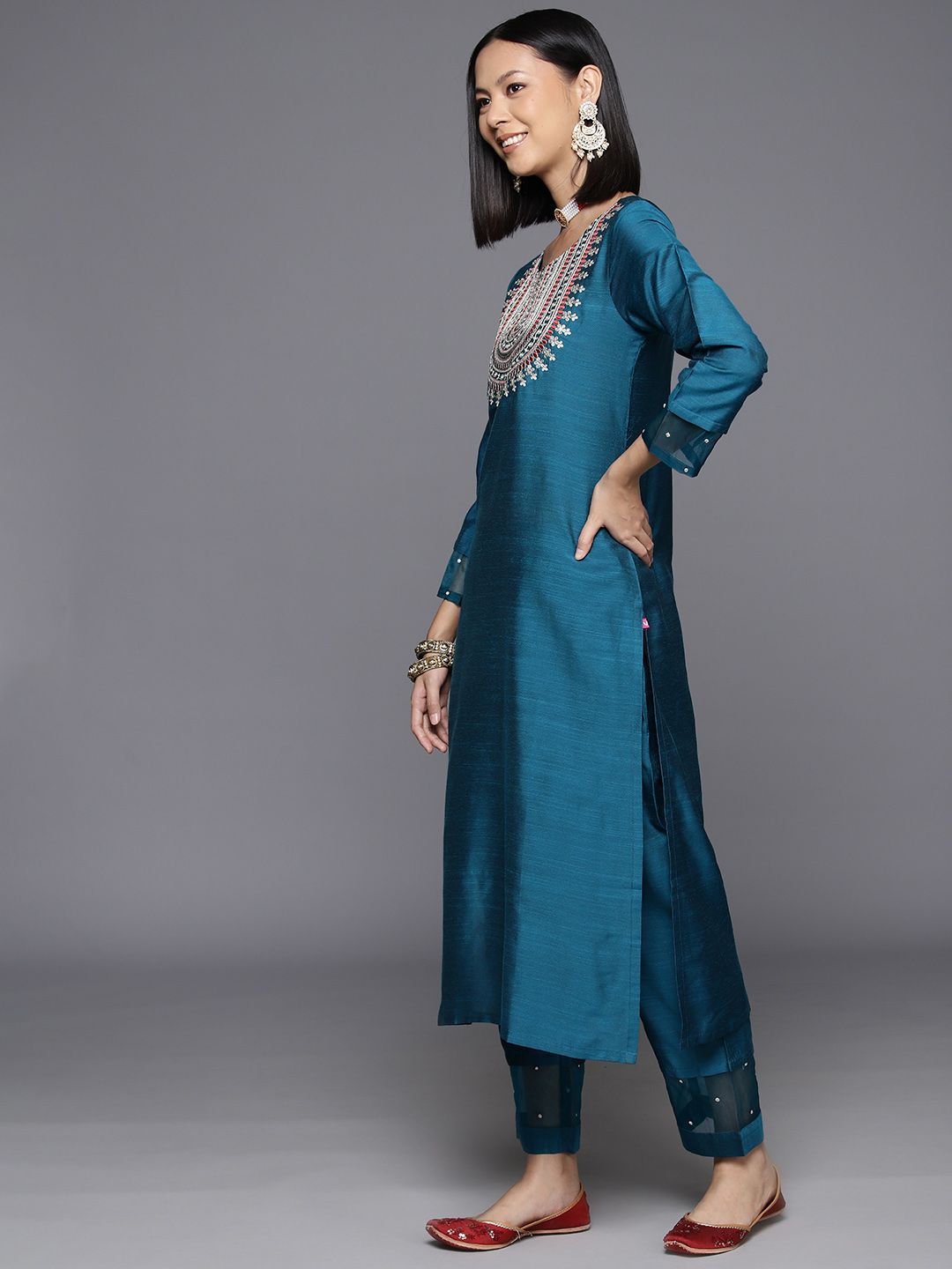 Dhiyona VA Women's Embroidered Yoke Design Regular Sequinned Kurta With Trousers & Dupatta