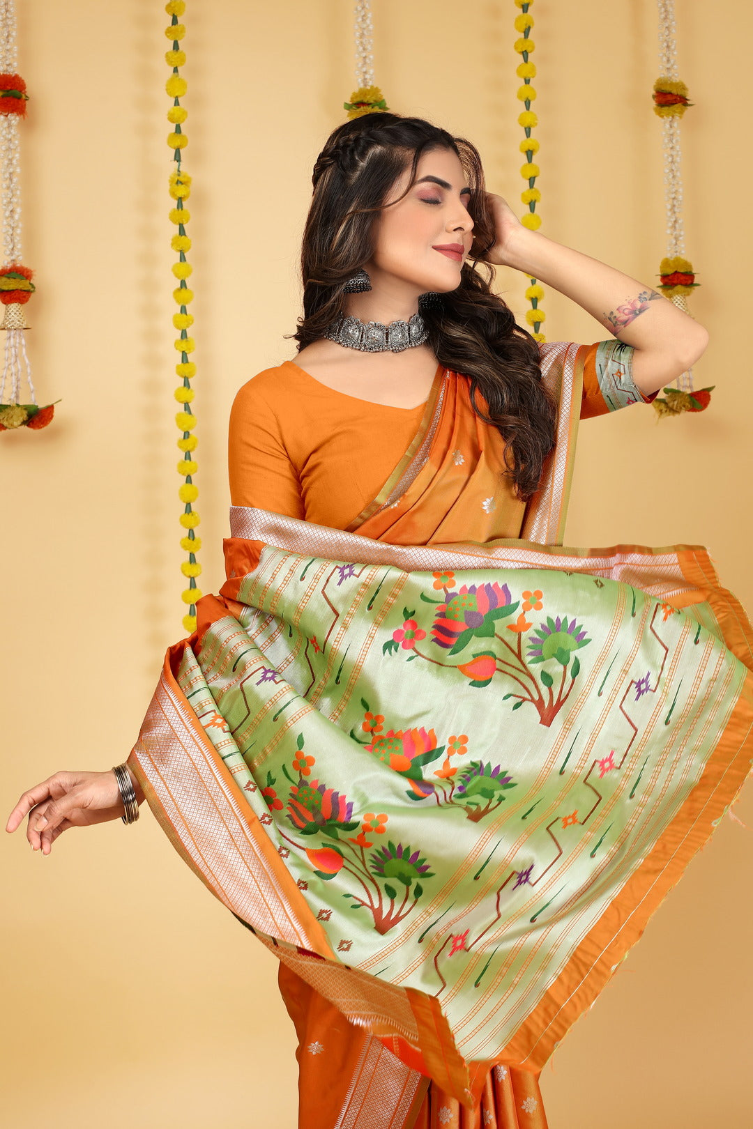 Dhiyona GR Women's Mastani Kesar Orange Zari Paithani Silk Saree