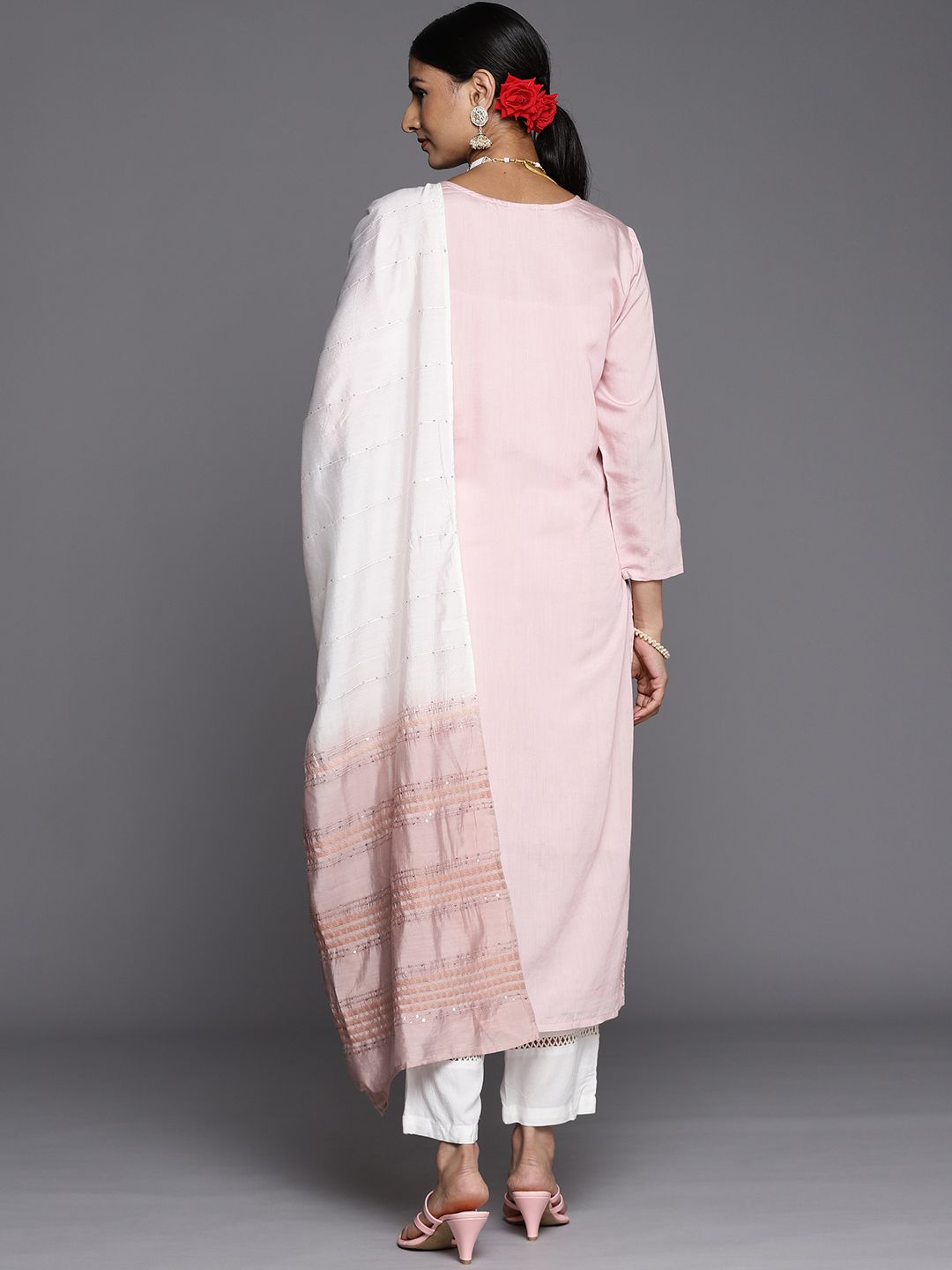 Dhiyona VA Women's Peach-Coloured Floral Embroidered Chikankari Chanderi Cotton Kurta Set