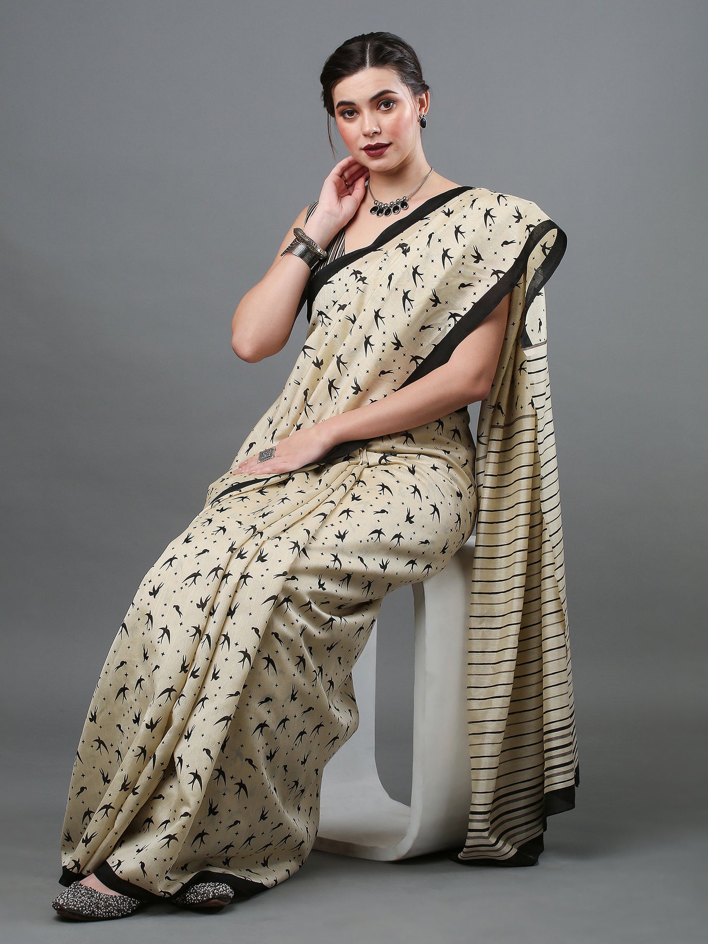 Women's Bhagalpuri Silk Cream Printed Designer Saree With Blouse Piece