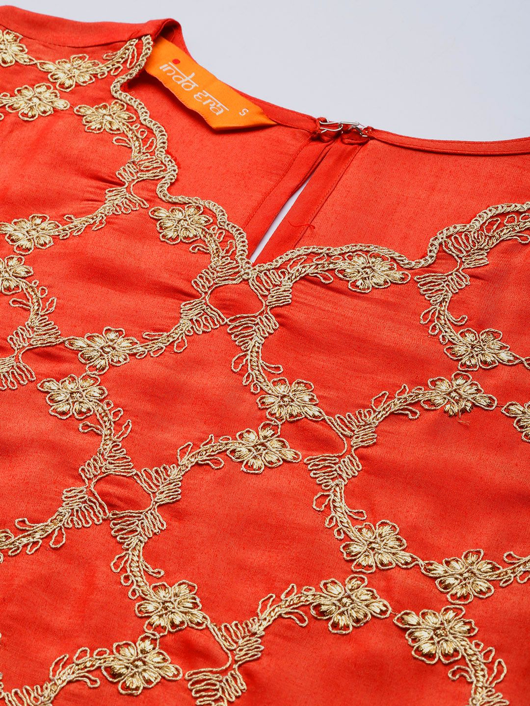 Dhiyona IE Floral Embroidered Kurta with Trousers & With Dupatta