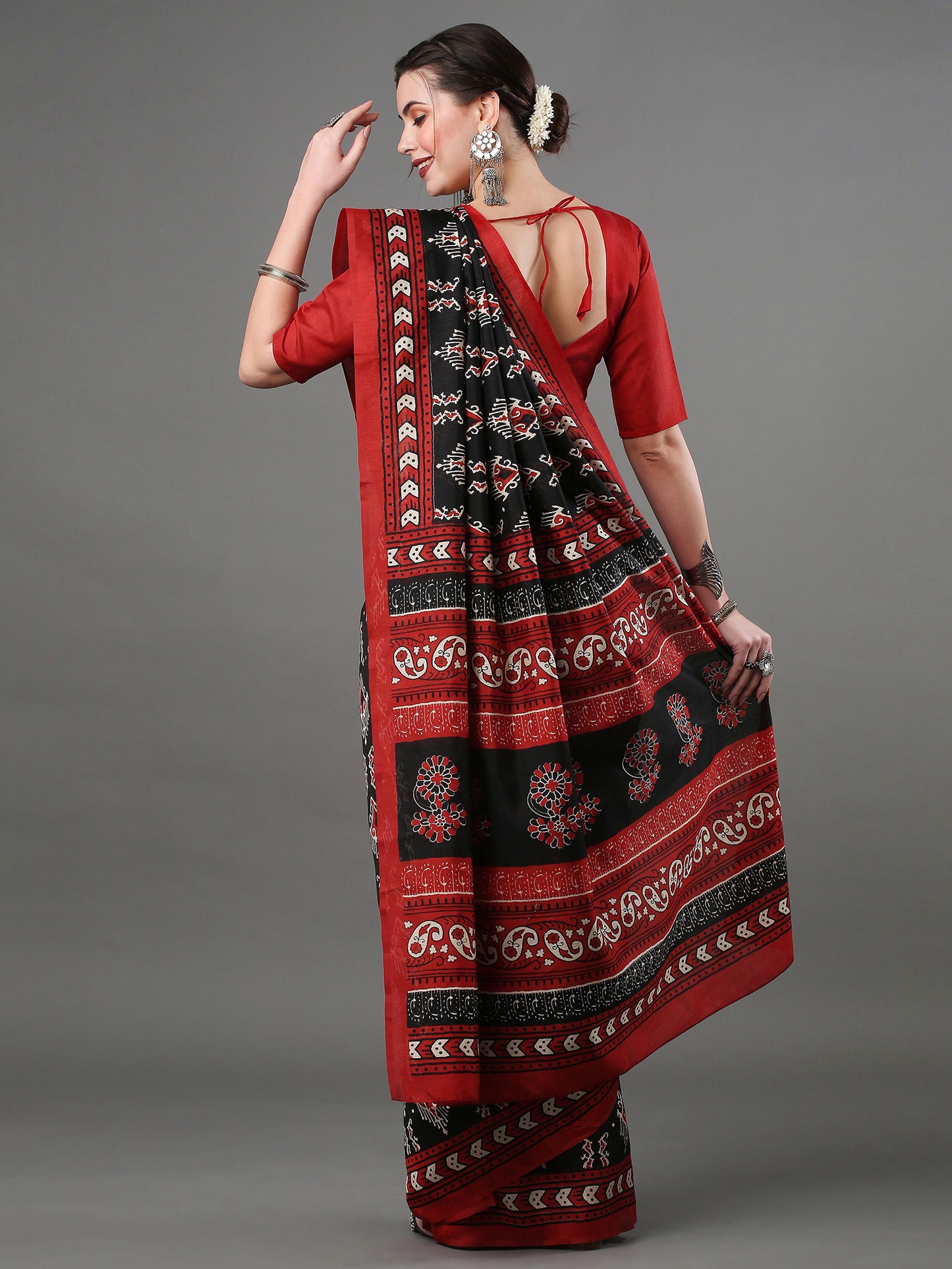 Women's Bhagalpuri Silk Black Printed Designer Saree With Blouse Piece